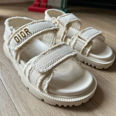 D Sandals