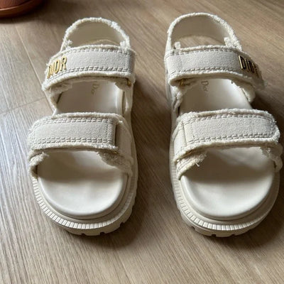 D Sandals