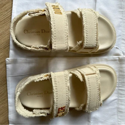 D Sandals