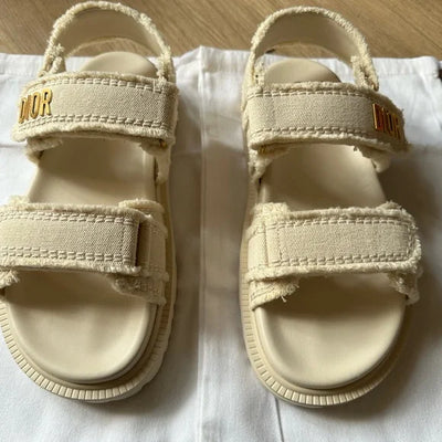 D Sandals